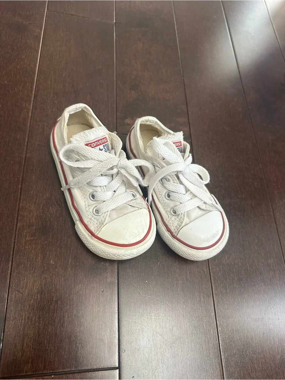 Converse classic low